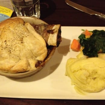 The Eagle and Child - Beef rib pie - Pubs Near Me - Oxford, OXF The Eagle and Child - Beef rib pie - Pubs Near Me - Oxford, OXF