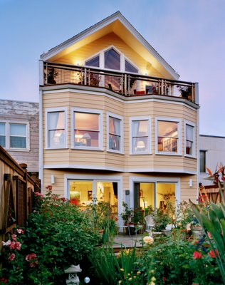 Additions - We provide complete architectural services, take care of all building permits and, as the general contractor, build the project from conception to completion.