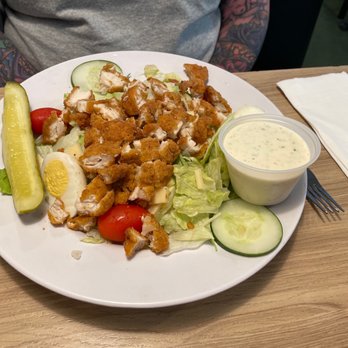 Pickles Plus - Jay's Fried Chicken Salads - Delis Near Me - Clearwater, Florida