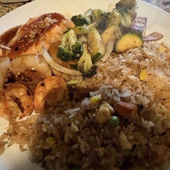Ichigo Ichie - Scallop and salmon hibachi combo - Sushi Bars Near Me - Franklin, Massachusetts Ichigo Ichie - Scallop and salmon hibachi combo - Sushi Bars Near Me - Franklin, Massachusetts