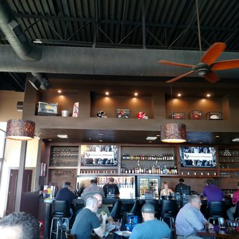 Mid City Pub & Grill - Lunch crowd - Sports Bars Near Me - Midvale, Utah Mid City Pub & Grill - Lunch crowd - Sports Bars Near Me - Midvale, Utah