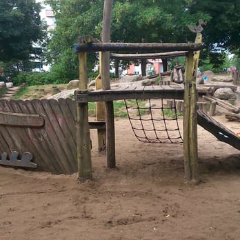 Spielplatz Friedenstraße - Playgrounds Near Me - Berlin, BE