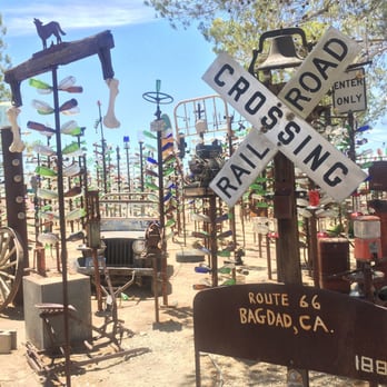 Elmer's Bottle Tree Ranch - Pics speak for themselves. - Ranches Near Me - Oro Grande, California