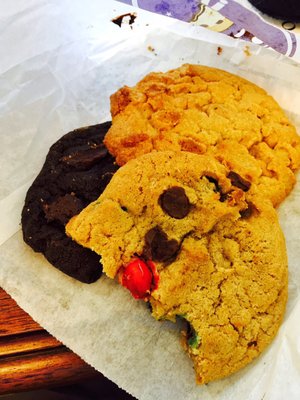Insomnia Cookies by null