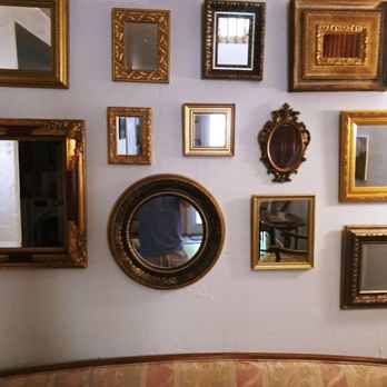 Armadillo Hotel - Wall of mirrors in common area downstairs - Hotels Near Me - Canton, Texas Armadillo Hotel - Wall of mirrors in common area downstairs - Hotels Near Me - Canton, Texas