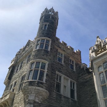 Casa Loma - Museums Near Me - Toronto, Ontario