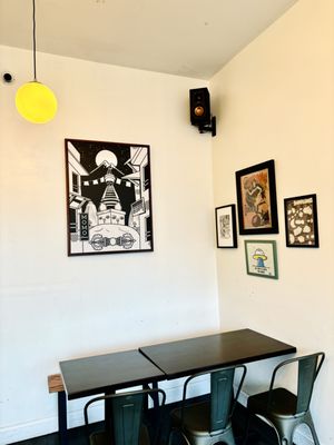 Momo Crave by null