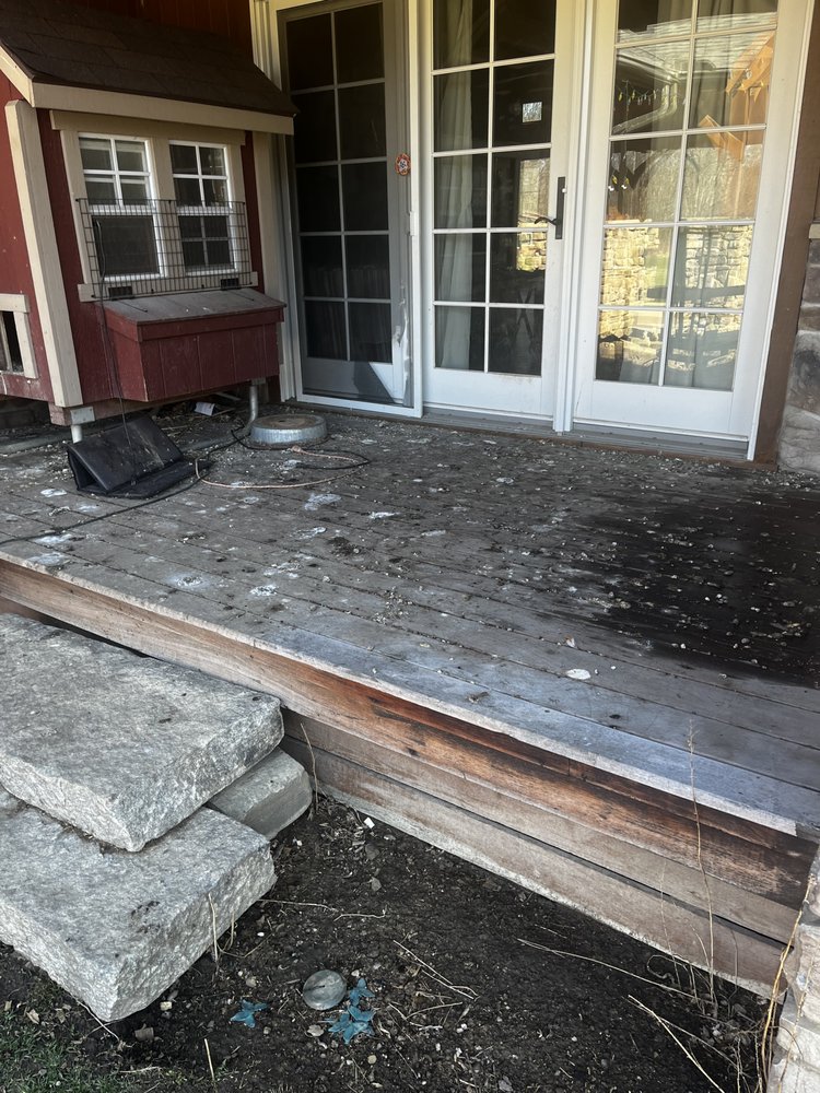 Slide of McCulloughs Men