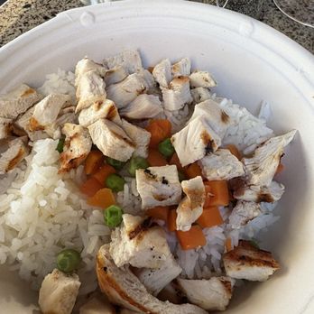 Lazy Dog Restaurant & Bar - Dog bowl with chicken $6 - Comfort Food Near Me - Folsom, California Lazy Dog Restaurant & Bar - Dog bowl with chicken $6 - Comfort Food Near Me - Folsom, California