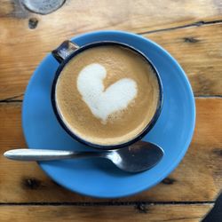 Curious Cat - Hot latte with Oatmilk