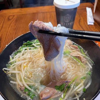 Pho Dang - Pho tai bo vien (rare steak & beef balls) - Vietnamese Near Me - San Jose, California Pho Dang - Pho tai bo vien (rare steak & beef balls) - Vietnamese Near Me - San Jose, California