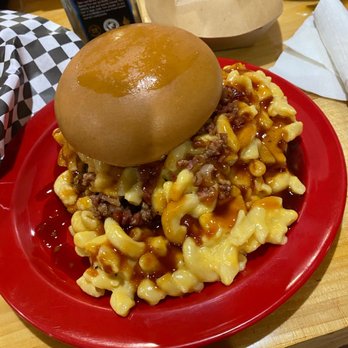 Mam's Rusted Skillet - New American Near Me - Laurelville, Ohio