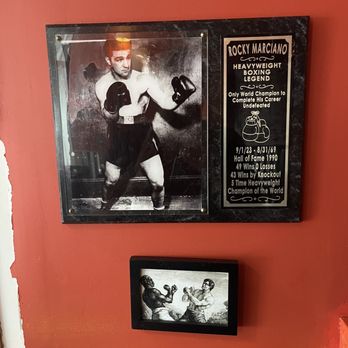 Knuckle Sandwiches - Pictures hanging inside the restaurant - New American Near Me - Augusta, Georgia Knuckle Sandwiches - Pictures hanging inside the restaurant - New American Near Me - Augusta, Georgia