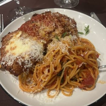 Cala Bella - Chicken Parmesan - Italian Near Me - Orlando, Florida