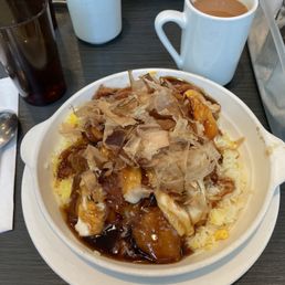 Baked pork chop on rice (Japanese style)
