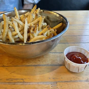Hopdoddy Burger Bar - Burgers Near Me - Newport Beach, California Hopdoddy Burger Bar - Burgers Near Me - Newport Beach, California