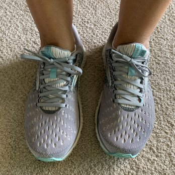 Road Runner Sports - Got these today and they feel great. Thanks Eddie for your attentiveness and great customer service! - Sports Wear Near Me - Tempe, Arizona Road Runner Sports - Got these today and they feel great. Thanks Eddie for your attentiveness and great customer service! - Sports Wear Near Me - Tempe, Arizona