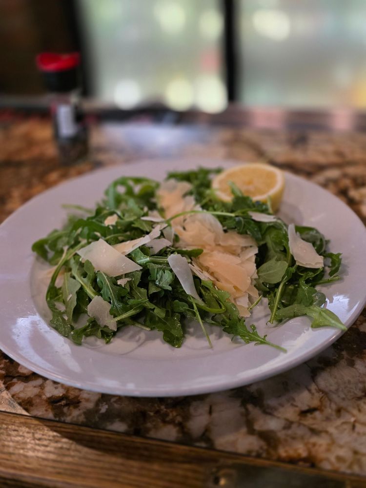 Hideaways Tavern and Grille