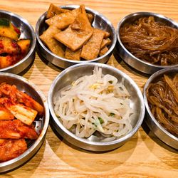 I Love Korea - Sides: Cabagge Kimchi, Cucumber Kimchi, Bean Sprouts, Fishcakes, Japchae Noodle