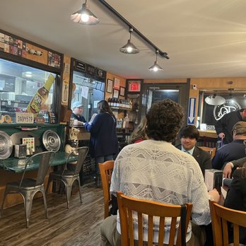 JQ's On High - Interior is small, only seating for 15 - Barbeque Near Me - Jefferson City, Missouri JQ's On High - Interior is small, only seating for 15 - Barbeque Near Me - Jefferson City, Missouri