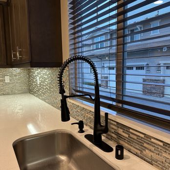Serhii Handyman - Expert faucet installation and professionally sealed all wet areas. - Handyman Near Me Serhii Handyman - Expert faucet installation and professionally sealed all wet areas. - Handyman Near Me