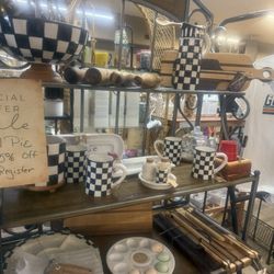 St Clair Antique Emporium