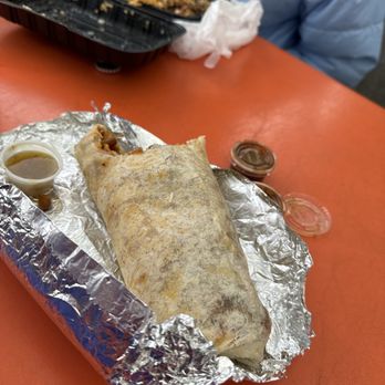 El Chapin - Pastor burrito - Food Trucks Near Me - Colorado Springs, Colorado El Chapin - Pastor burrito - Food Trucks Near Me - Colorado Springs, Colorado