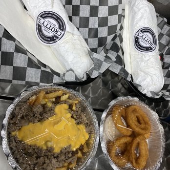 Crotty’s Cheesesteaks - Cheesesteak Disco Fries & Onion Rings - Cheesesteaks Near Me - New Rochelle, New York