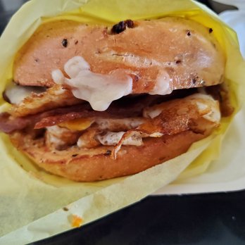 Puddletown Bagels - Food Trucks Near Me - Portland, Oregon