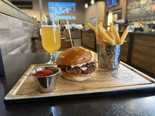 New Realm Brewing Co. by null