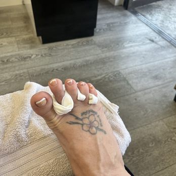 Redondo 7 Nails - Nail Salons Near Me - Long Beach, California