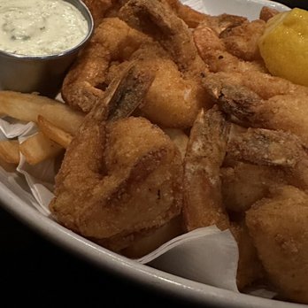 Step In Restaurant - Shrimp in A Basket - Lounges Near Me - Bronx, New York