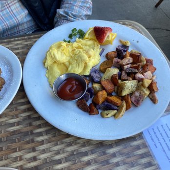 Sweet Maple - Scrambled eggs and potatoes - American Near Me - San Francisco, California Sweet Maple - Scrambled eggs and potatoes - American Near Me - San Francisco, California