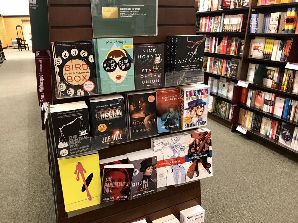 BARNES & NOBLE BOOKSELLERS Updated August 2025 16 Photos 5705