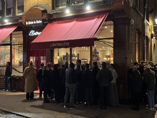 Photo of Le Relais de Venise L'Entrecôte - London, XGL, GB.