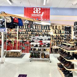 Paisanos Plaza - Hillsboro - Zapatería Andrea