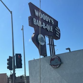 Woody's Bar-B-Que - Barbeque Near Me - Inglewood, California