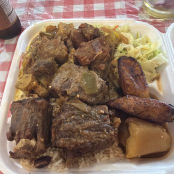 Caribbean Cuisine - This place is ALWAYS very good!! Amazing food. - Caribbean Near Me - Glendale, Arizona