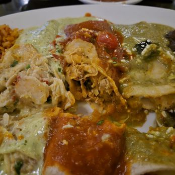Cha Cha's Latin Kitchen - Bars Near Me - Brea, California