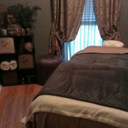 The Living Well - Massage room