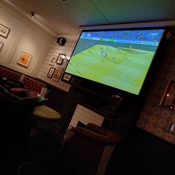 The Greyhound - Go Brentford! - Pubs Near Me - London, XGL The Greyhound - Go Brentford! - Pubs Near Me - London, XGL