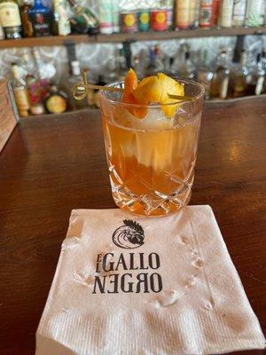 El Gallo Negro by null