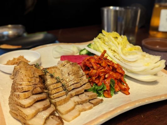 Jang Tuh Bossam by null