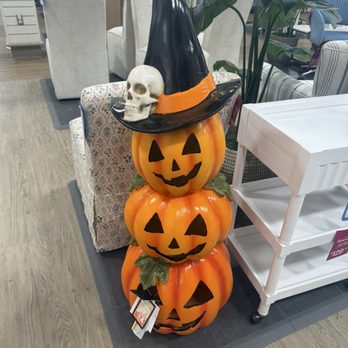 HomeGoods - Home Decor Near Me - Liverpool, New York HomeGoods - Home Decor Near Me - Liverpool, New York