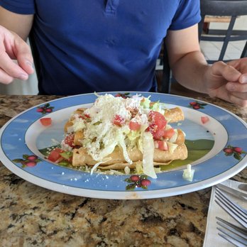 Antojitos Mexicanos - Chicken flautas $8. Meaty but kinda dry. - Mexican Near Me - Westley, California Antojitos Mexicanos - Chicken flautas $8. Meaty but kinda dry. - Mexican Near Me - Westley, California