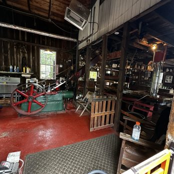 B.F. Clyde's Cider Mill - Cideries Near Me - Mystic, Connecticut