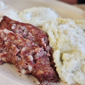 Johnnie's Grill - Corned beef hash n eggs - Steakhouses Near Me - Melrose Park, Illinois Johnnie's Grill - Corned beef hash n eggs - Steakhouses Near Me - Melrose Park, Illinois