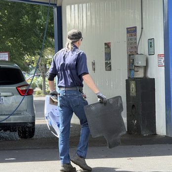 National Pride Car Wash - Owner Lee - Car Wash Near Me - Beaverton, Oregon National Pride Car Wash - Owner Lee - Car Wash Near Me - Beaverton, Oregon