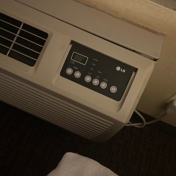 Sleep Inn South Jordan-Sandy - Ac that wasn't working and everything was set for it to turn on but the plug in stops it. - Hotels Near Me - South Jordan, Utah Sleep Inn South Jordan-Sandy - Ac that wasn't working and everything was set for it to turn on but the plug in stops it. - Hotels Near Me - South Jordan, Utah