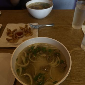 Aroma Thai - 10/10 service is great food is amazing we got the beef pho Crab Cheese Wonton super good - Thai Near Me - Santa Clarita, California Aroma Thai - 10/10 service is great food is amazing we got the beef pho Crab Cheese Wonton super good - Thai Near Me - Santa Clarita, California